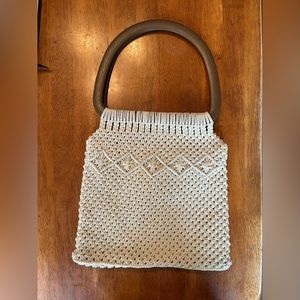 Lined macrame purse